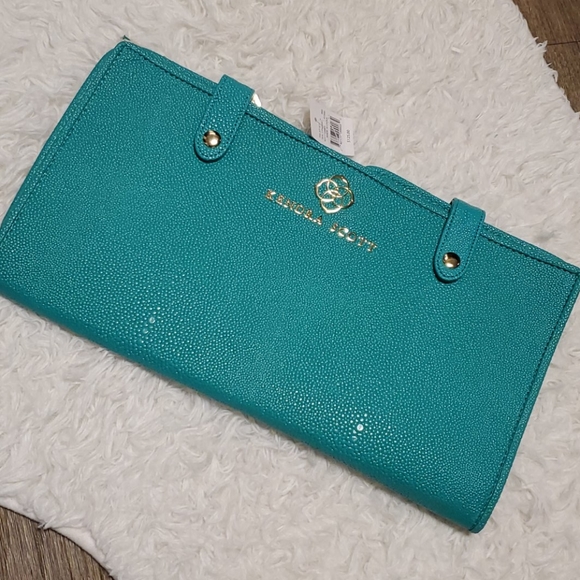 Kendra Scott Handbags - Kendra Scott jet  jewelry organizer